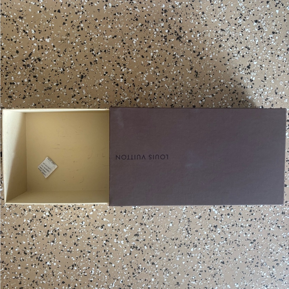 Louis Vuitton Brown and Cream Box